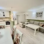 Apartment Sea Angel